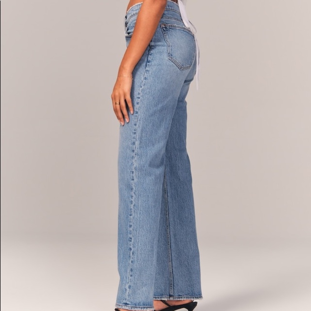 Abercrombie 90s Low Rise Baggy Jeans